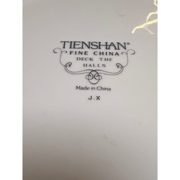 Tienshan Fine China Plates "Deck The Halls" Holiday Set Of 2 Red & Green With Go - Picture 4 of 4